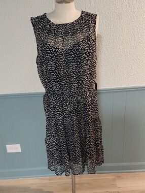 Simply Vera Vera Wang Black and White Printed Sleeveless Dress